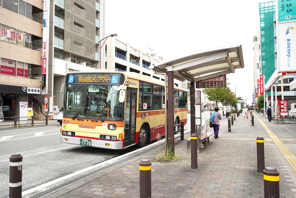 湘南台駅東口のバス停/秋葉台公園（神奈川県/藤沢市）