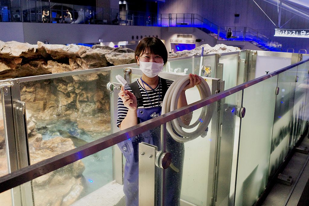 水槽の掃除道具/すみだ水族館（東京都/墨田区）