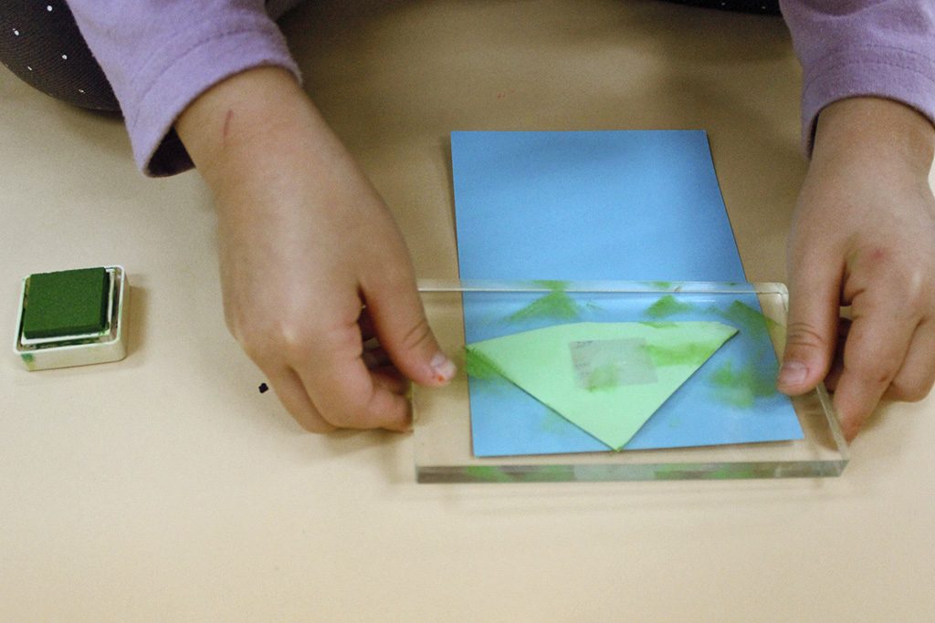 オリジナルスタンプ作りの様子