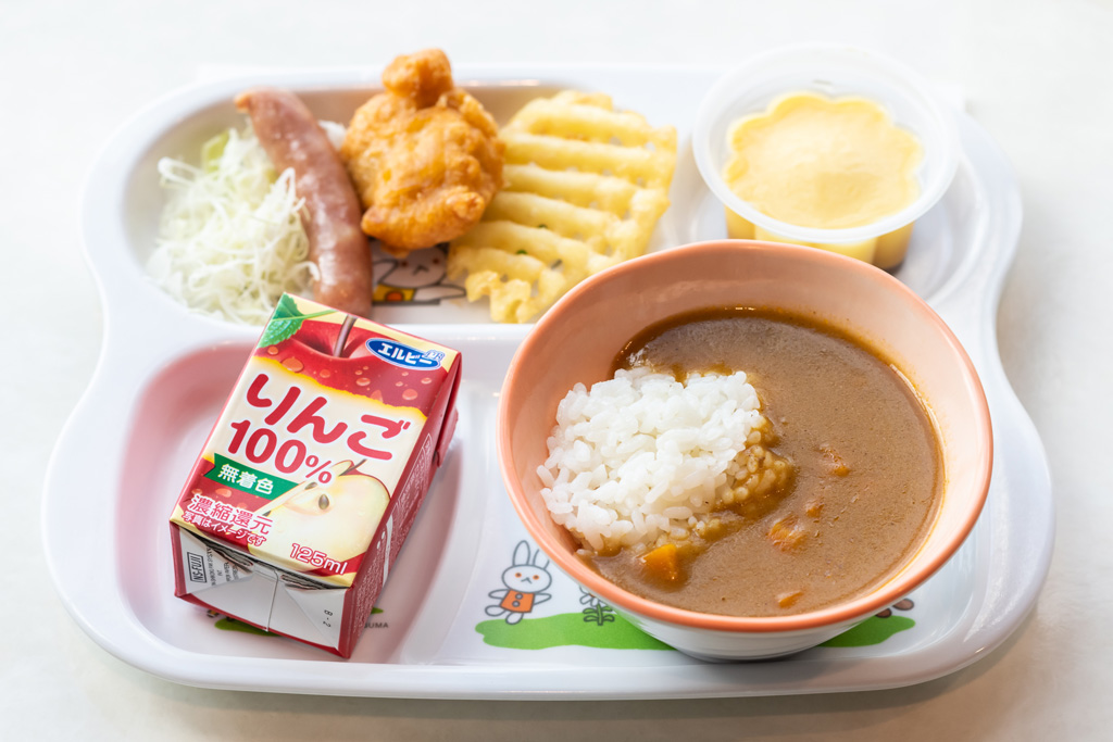 「ビューレストラン」のおこさまカレープレート/鉄道博物館(埼玉県/さいたま市)