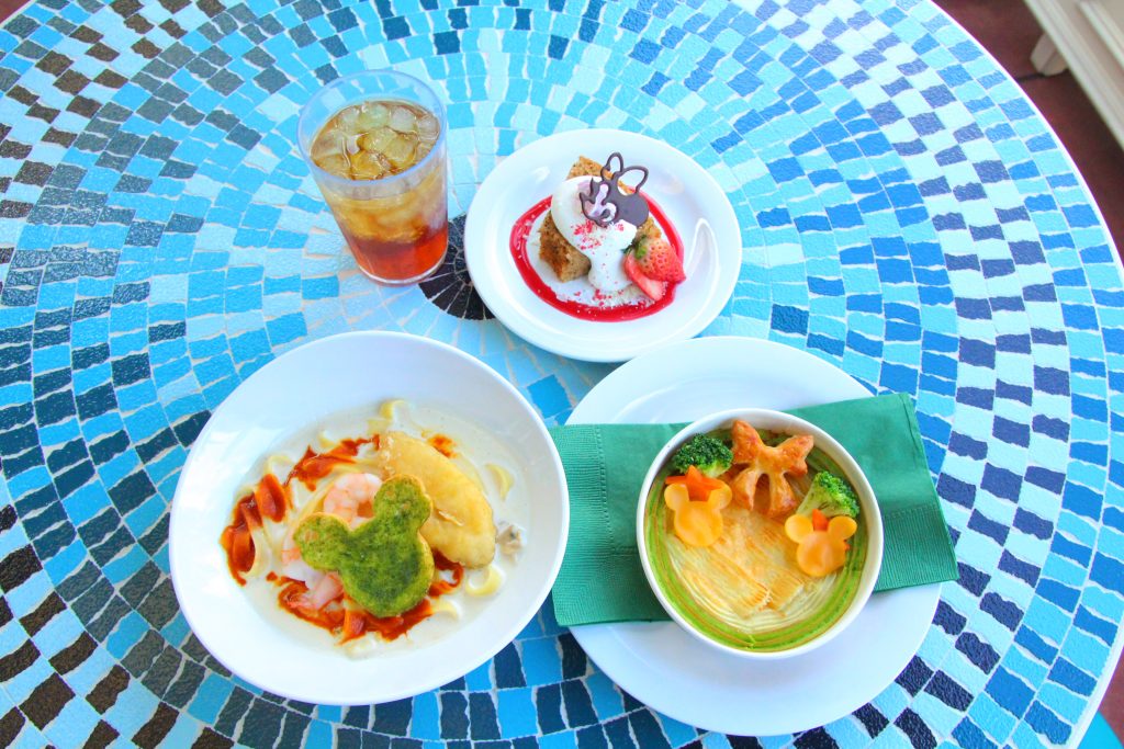 クリスマス期間限定のグルメ