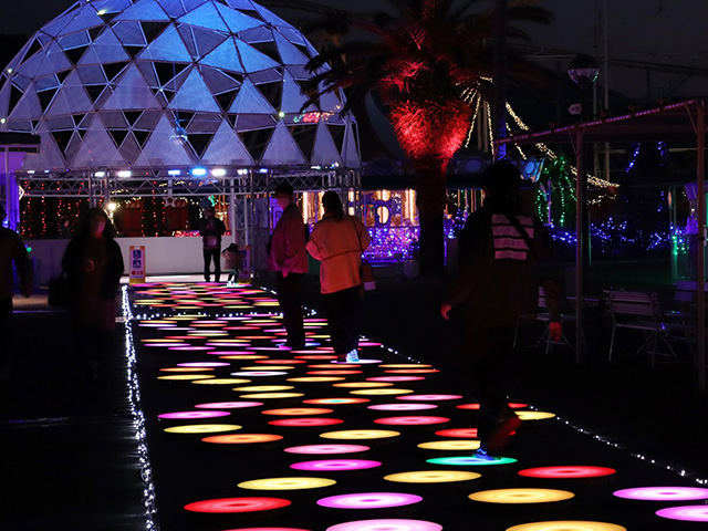 イルミネーション「フェスタ・ルーチェ」Lighting Tap Dance/ポルトヨーロッパ(和歌山県/和歌山市)