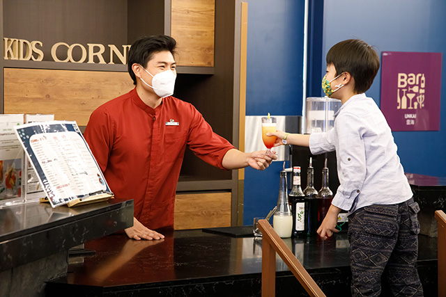 メインバー「UNKAI」/クラブメッド・北海道 トマム（北海道/占冠村）