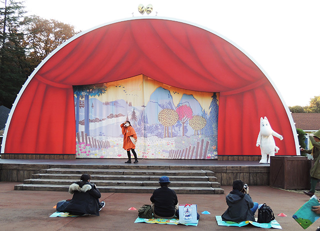 「エンマの劇場」でのショーの様子/ムーミンバレーパーク（埼玉県/飯能市）