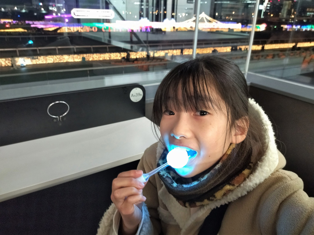 レインボーに光るキャンディー/東京メガイルミ(東京都/品川区)