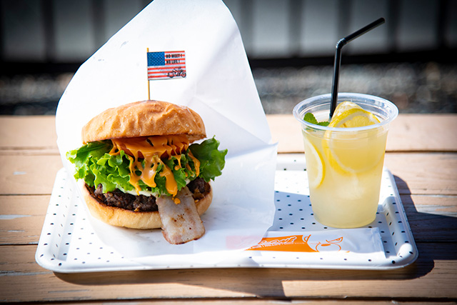 「BIG ONEバーガー」（千葉県/大多喜町）