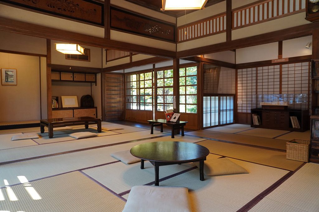 「旧1号官舎棟」/三鷹市星と森と絵本の家（東京都/三鷹市）