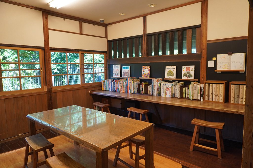 「理科室」/三鷹市星と森と絵本の家（東京都/三鷹市）