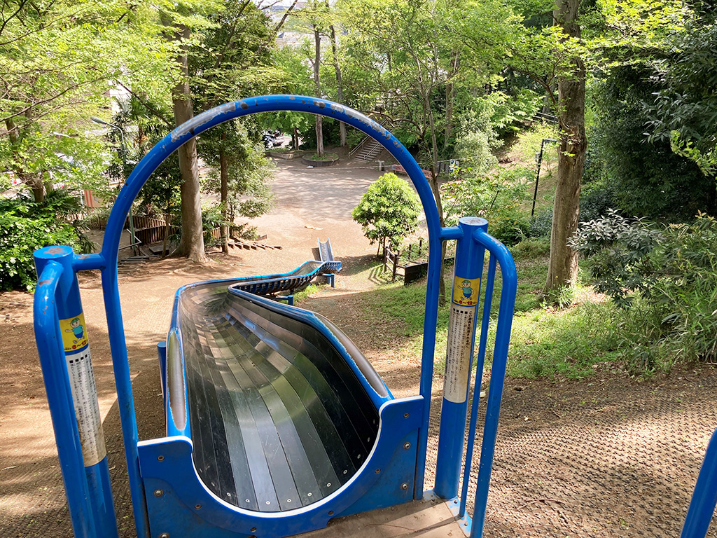 「ロング滑り台」/西台公園(東京都/練馬区)
