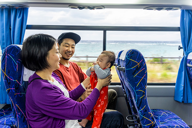 車内の様子/やんばるグルっと観光 無料シャトルバス(沖縄県)