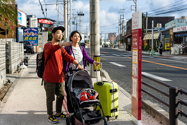 「タイガービーチ前」バス停(沖縄県/恩納村)