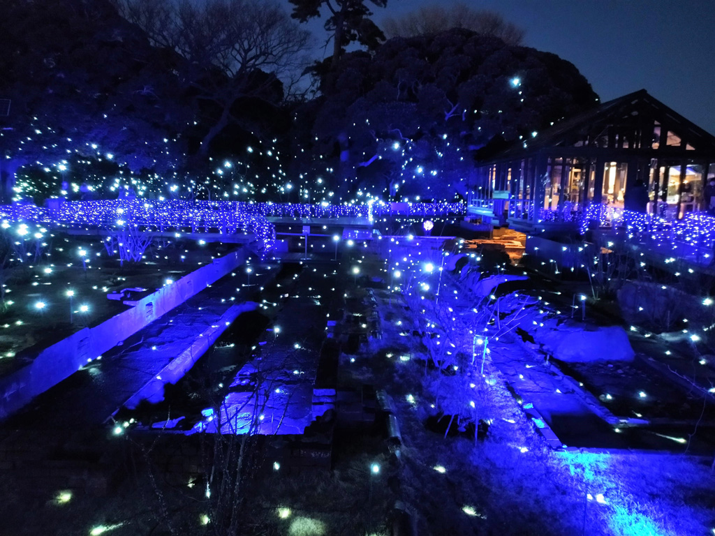 入口を入ったところにある「湘南の宝石エントランス」／江の島シーキャンドル（神奈川県／藤沢市）