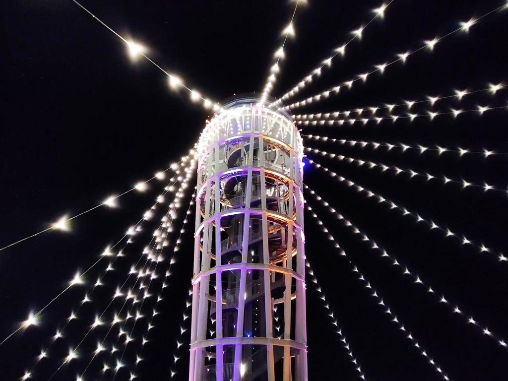 江の島シーキャンドル（神奈川県／藤沢市）