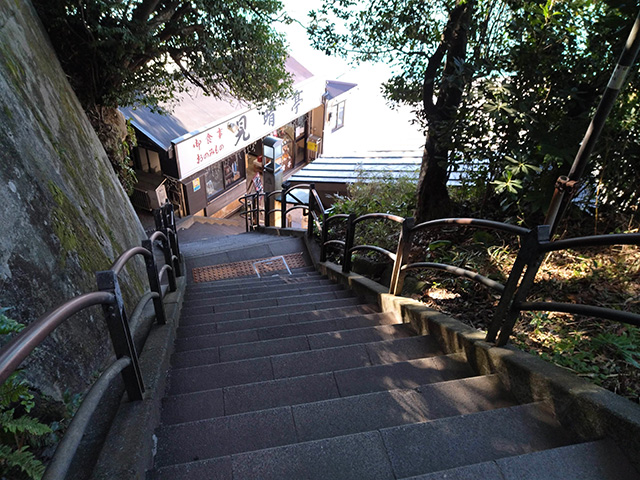 江の島岩屋への散策道（神奈川県/藤沢市）