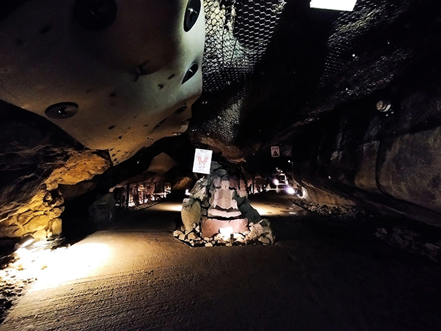 洞窟内/江の島岩屋（神奈川県/藤沢市）