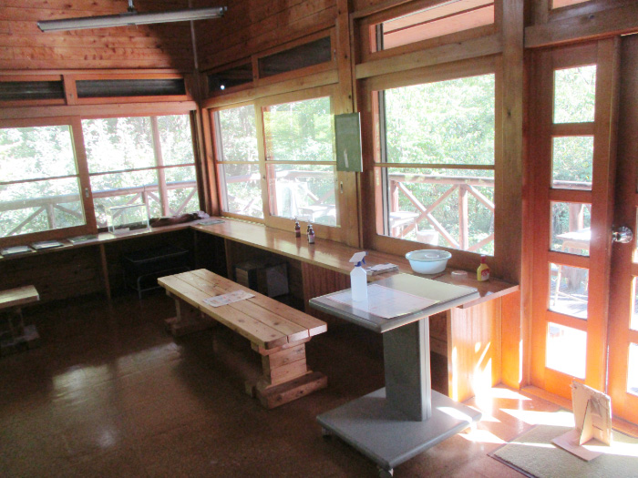 館内/オオムラサキの森活動センター(埼玉県/嵐山町)