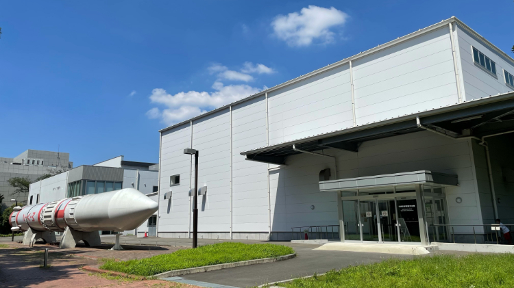 「M-Vロケット」の実物/JAXA相模原キャンパス(神奈川県/相模原市)