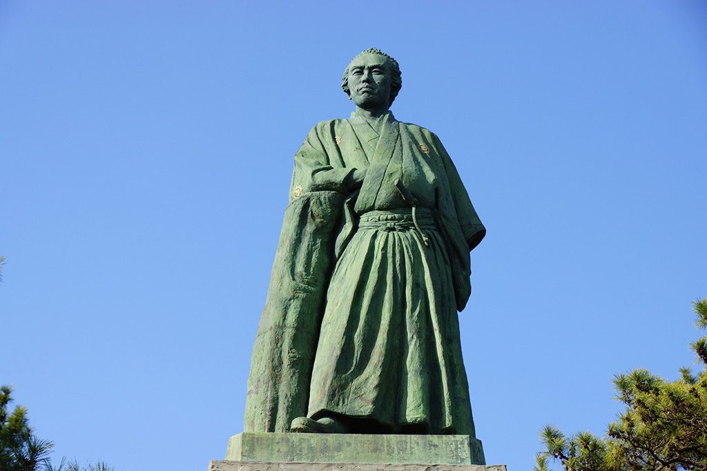 坂本龍馬像