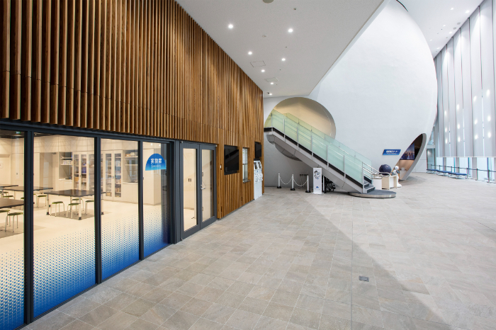 1F実験室/港区立みなと科学館(東京都)