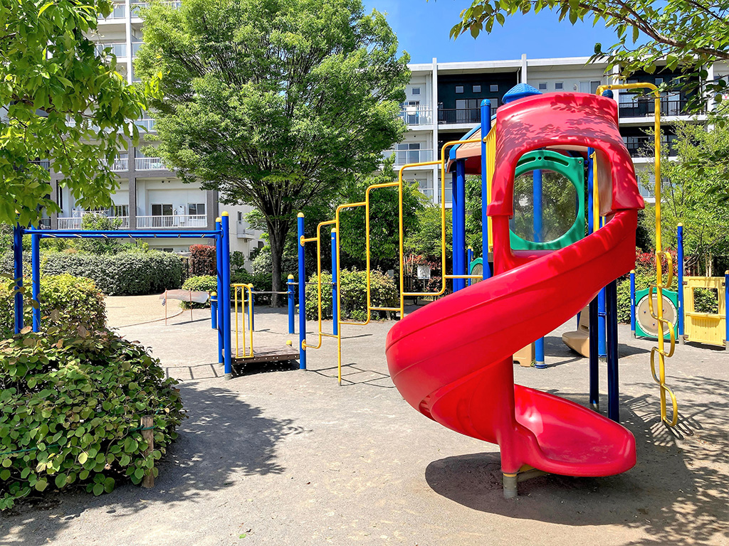 複合遊具/西ヶ原みんなの公園（東京都/北区）