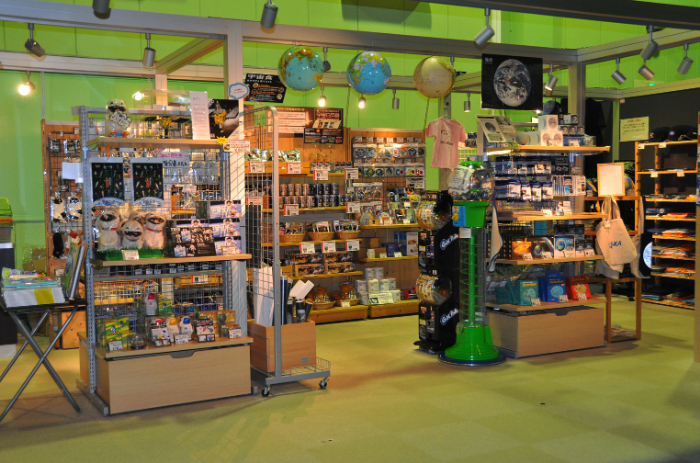 ミュージアムショップ店内/宇宙航空研究開発機構(JAXA)筑波宇宙センター(茨城県/つくば市)