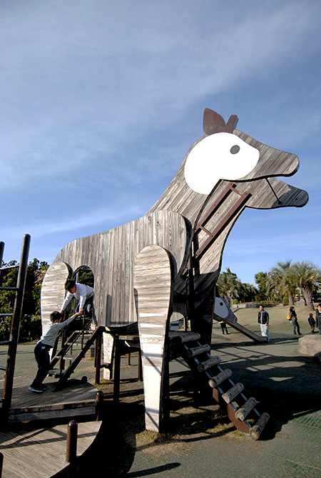 オカピデザインの遊/よこはま動物園ズーラシア(神奈川県/横浜市)