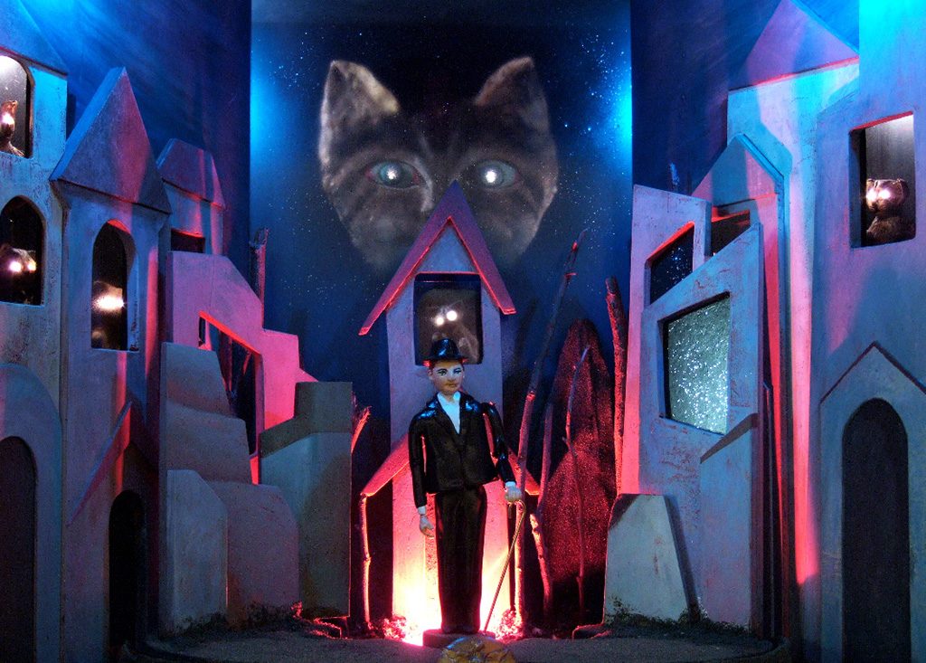 ムットーニ《猫町》1994年（原作：萩原朔太郎『猫町』）/世田谷文学館（東京都/世田谷区）