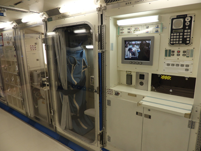 宇宙での暮らし方の展示/日本科学未来館（東京都/江東区）