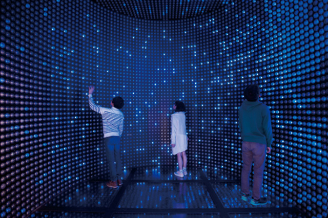 「スーパーカミオカンデ」の中/日本科学未来館（東京都/江東区）