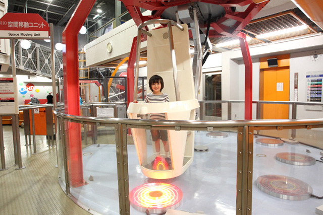 「宇宙トレーニング室」/はまぎん こども宇宙科学館(神奈川県/横浜市)