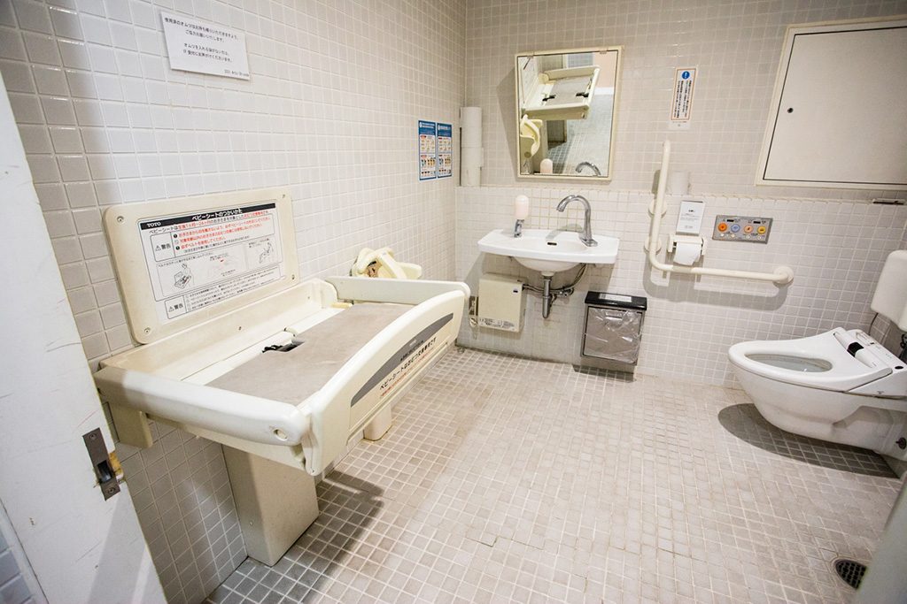 「だれでもトイレ」/アーツ千代田3331(東京都/千代田区)