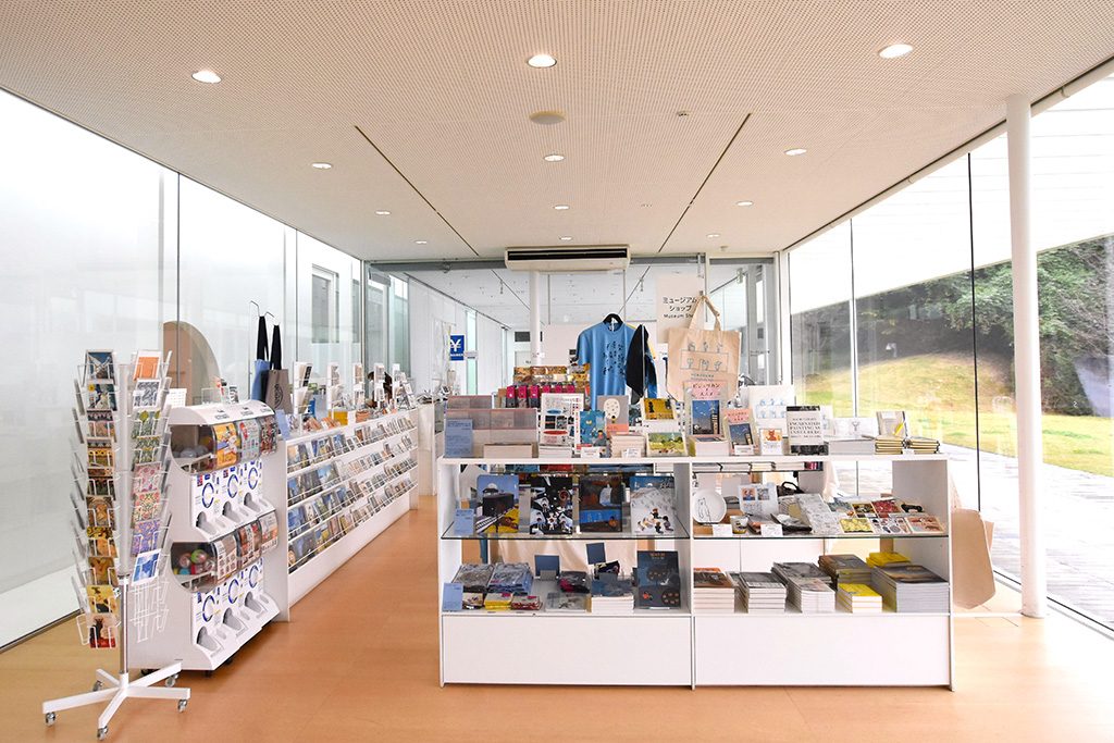 ミュージアムショップ/横須賀美術館(神奈川県/横須賀市)