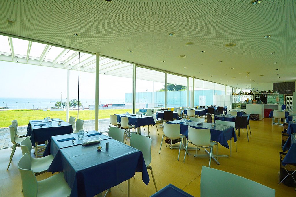 レストラン「アクアマーレ」/横須賀美術館(神奈川県/横須賀市)