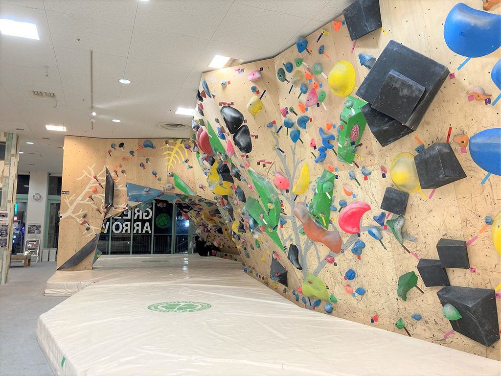 グリーンアロー ボルダリングパーク モラージュ柏店（千葉県/柏市）