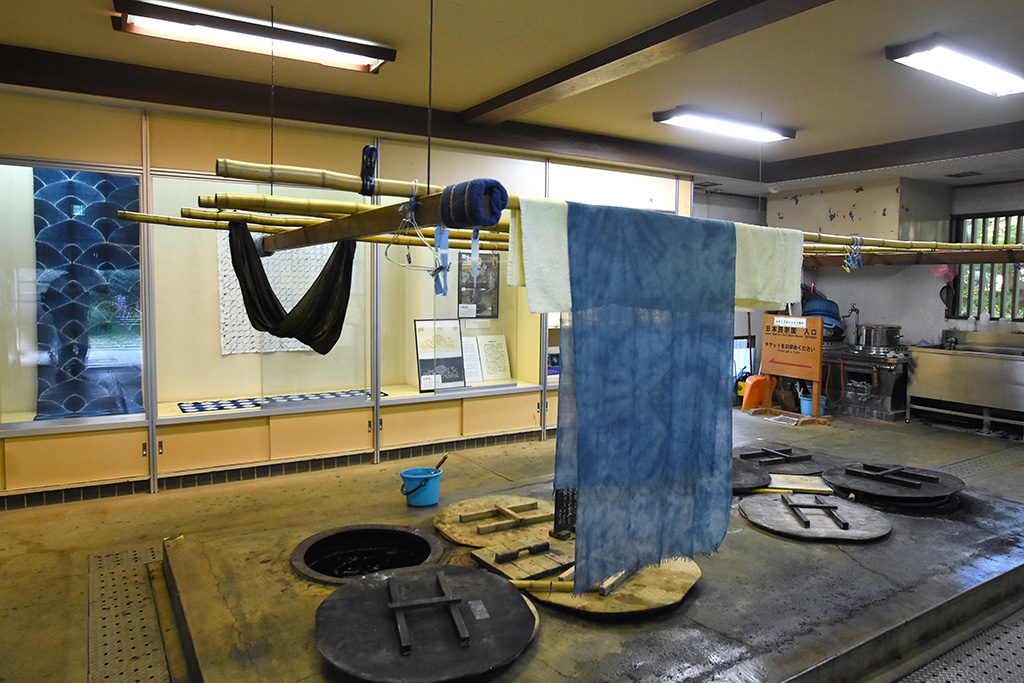 西門の伝統工芸館/川崎市立日本民家園（神奈川県）