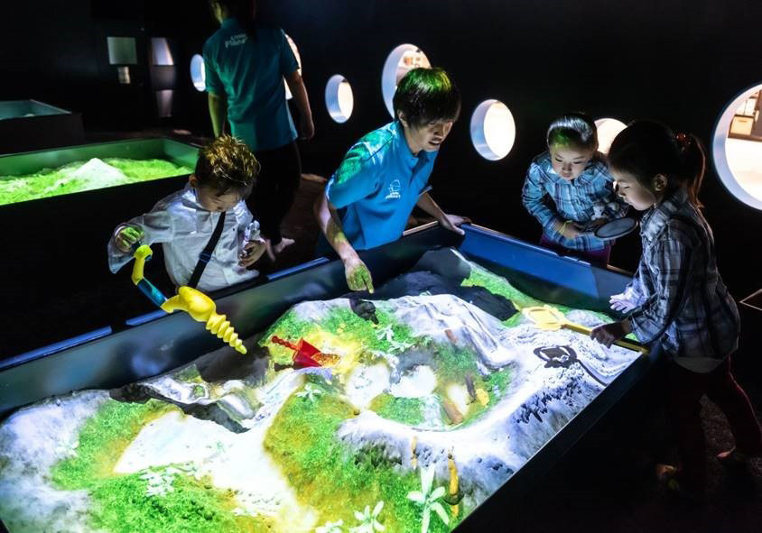 地球を掘って “みた”