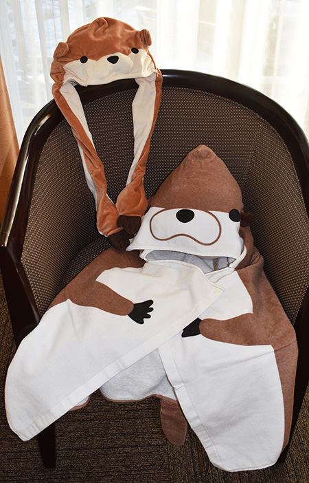 コツメカワウソぴこぴこ帽とフード付きタオル/横浜・八景島シーパラダイス(神奈川県/横浜市)