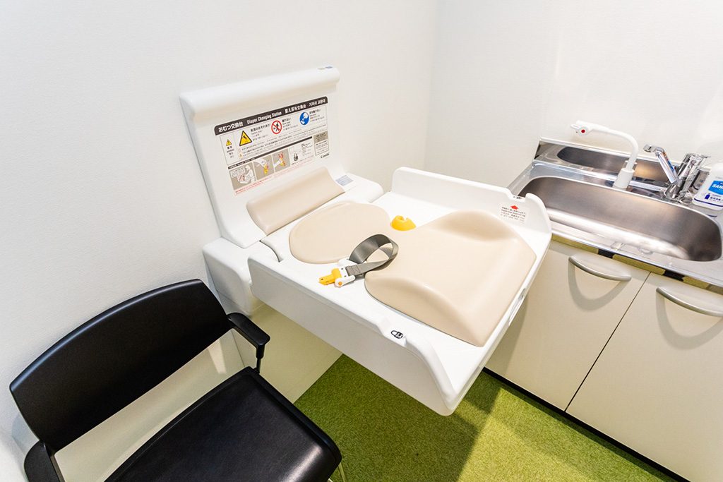 おむつ替え台と授乳スペース/ポリスミュージアム(警察博物館)(東京都/中央区)