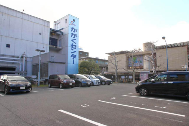 無料の専用駐車場/京都市青少年科学センター（京都府）