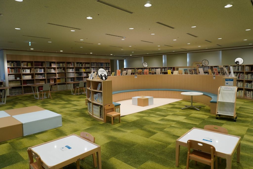 「びじゅつライブラリー」/千葉市美術館（千葉県）