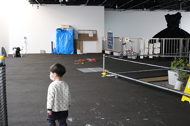 2階の展示室/「Chim↑Pom展:ハッピースプリング」/森美術館(東京都/港区)