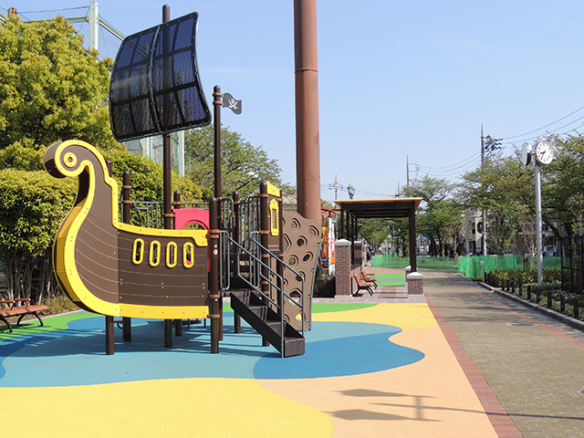 船の遊具/あらかわ遊園（東京都／荒川区）