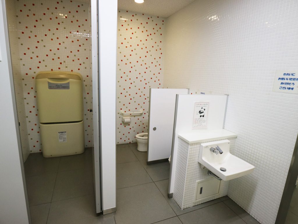 オムツ交換台や子ども用トイレ/東武博物館（東京都/墨田区）