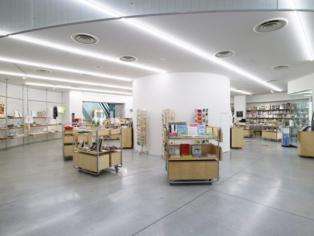 ミュージアムショップ「NADiff contemporary」/東京都現代美術館（江東区）