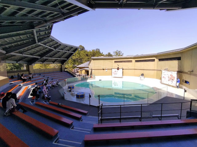 円形状のライブプール/宮島水族館（広島県／廿日市）