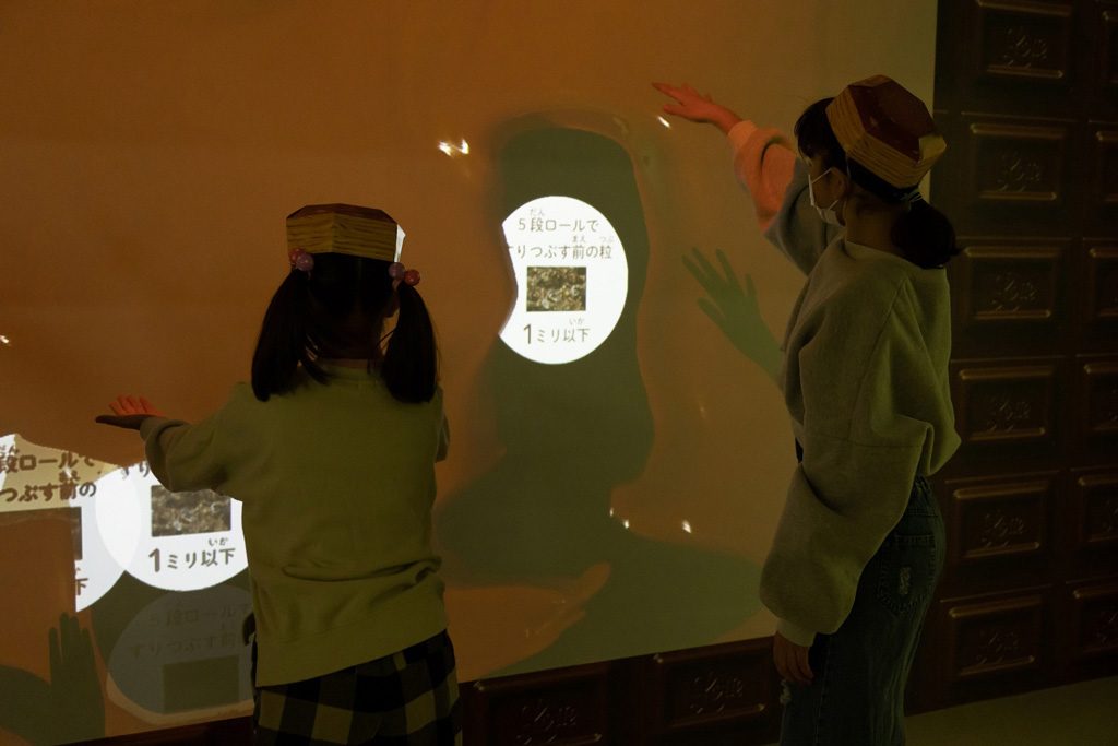 「チョコの滝」/ロッテおかしの学校(埼玉県/さいたま市)