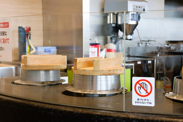 毎朝精米したてのお米をおくどさんで焚いたごはん/ヤンマーミュージアム（滋賀県／長浜市）