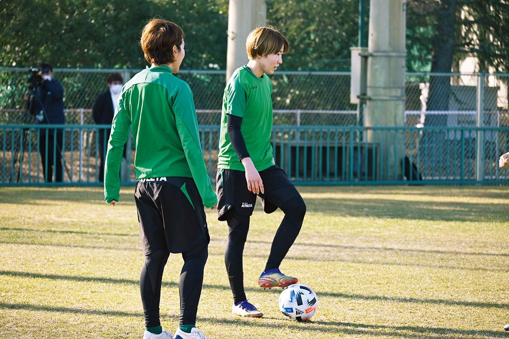 日テレ・東京ヴェルディベレーザ／自主トレの様子