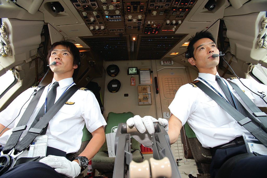 ANA　コックピット内部