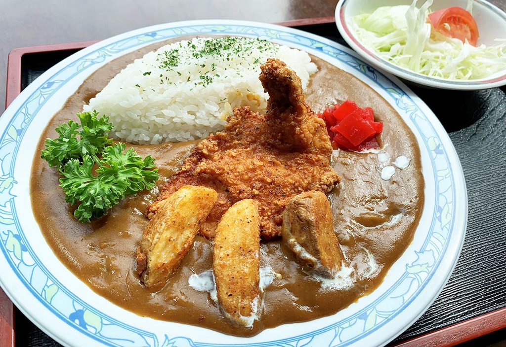 恐竜発掘カレー900円（サラダ付き）/ミュージアムパーク茨城県自然博物館（坂東市）